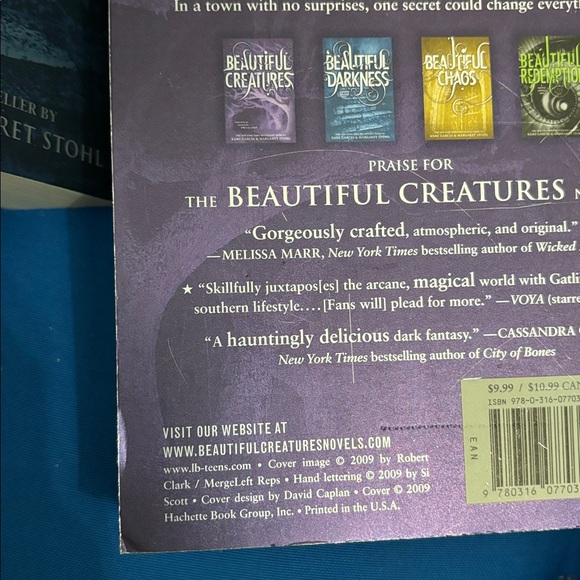 Beautiful Creatures Set Of Five Four Soft Cover One Hard Cover NWOTS - Picture 11 of 16